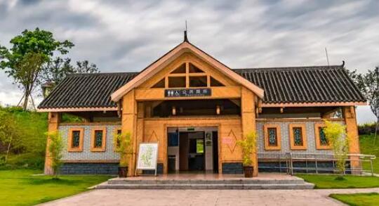 西宁移动厕所定制需要考虑什么？